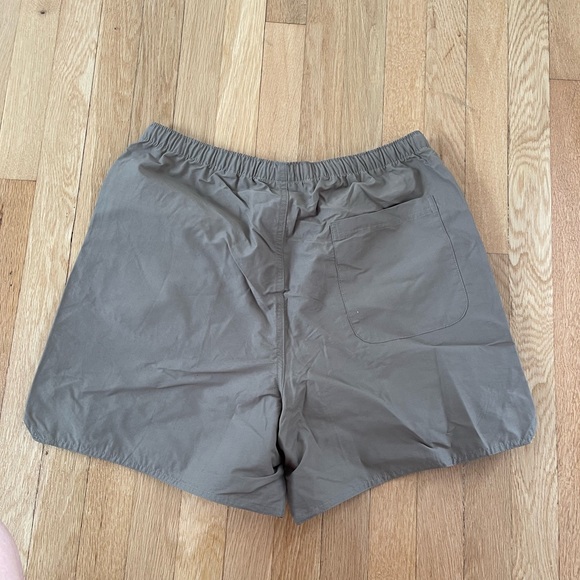 fear of god essentials volley short - Picture 4 of 4